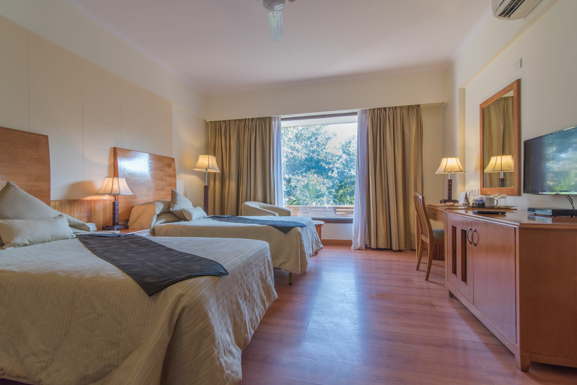 Sai Vishram Business Hotel Kammasandra Εξωτερικό φωτογραφία